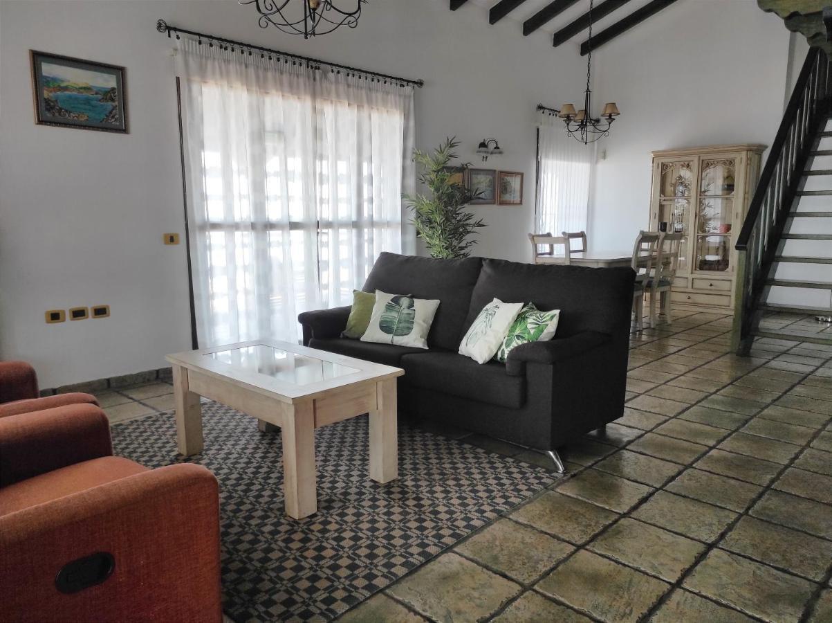 Cercado Del Medio, Chalet Con Piscina Privada Адехе Екстериор снимка